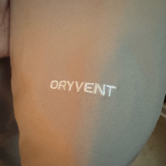 The North Face City Breeze Insulated Parka - Picture 13 of 15